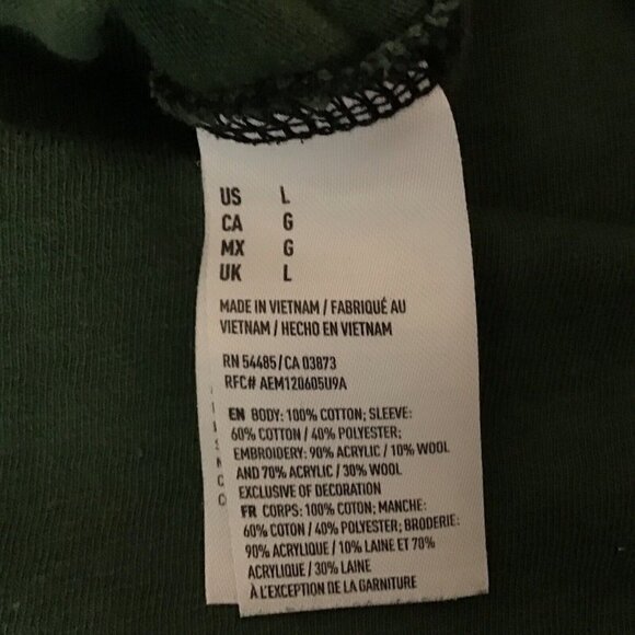 American Eagle Men's Distressed Long Sleeve T-shirt - Picture 8 of 8